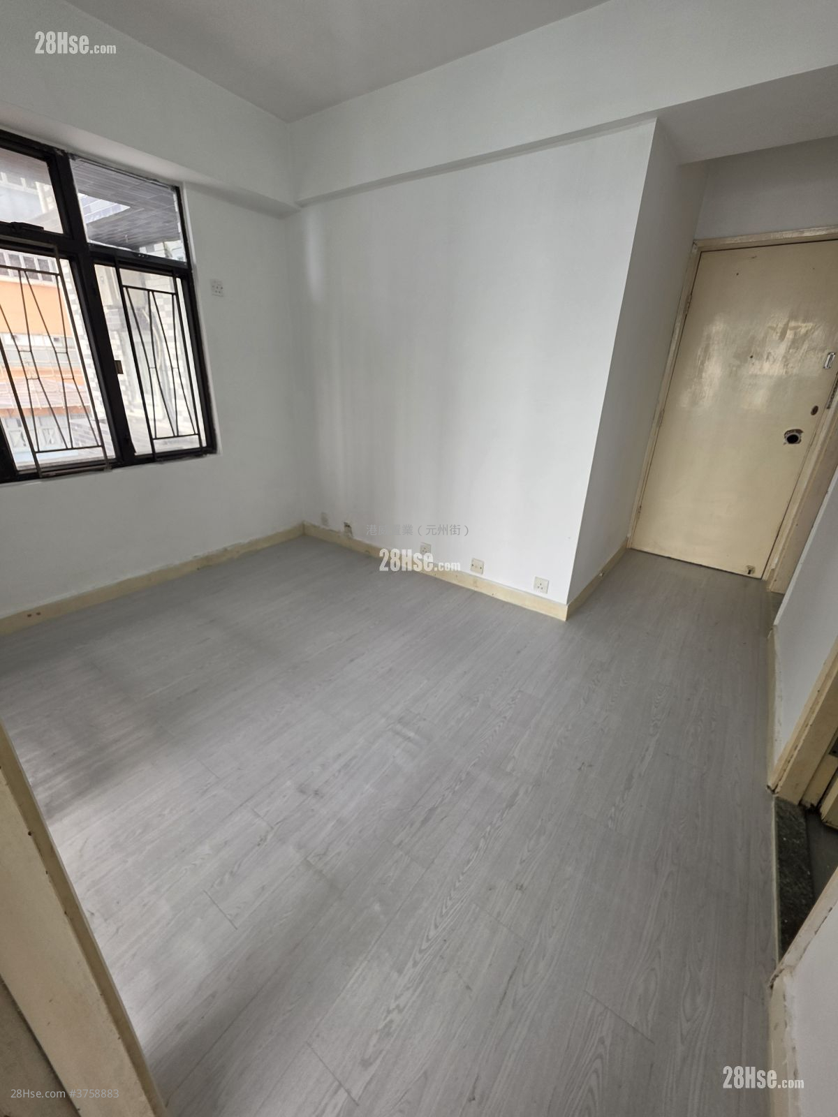 福群大楼 售盘 2 房 325 平方尺