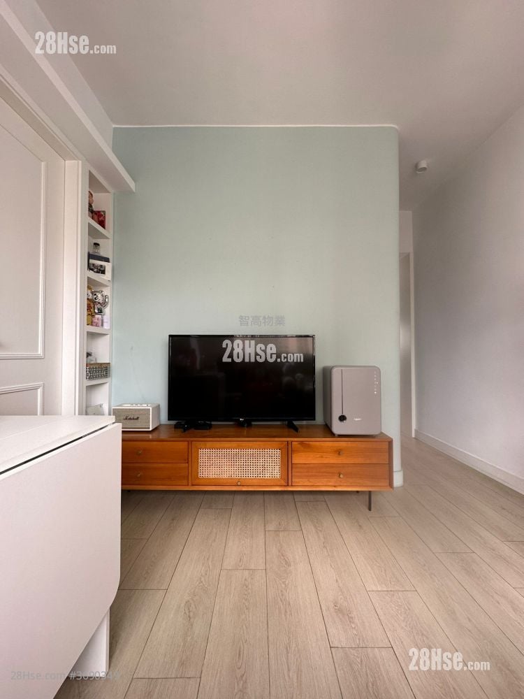 Cheong Wan Mansion Sell 1 Bedroom , 1 Bathroom 346 ft²