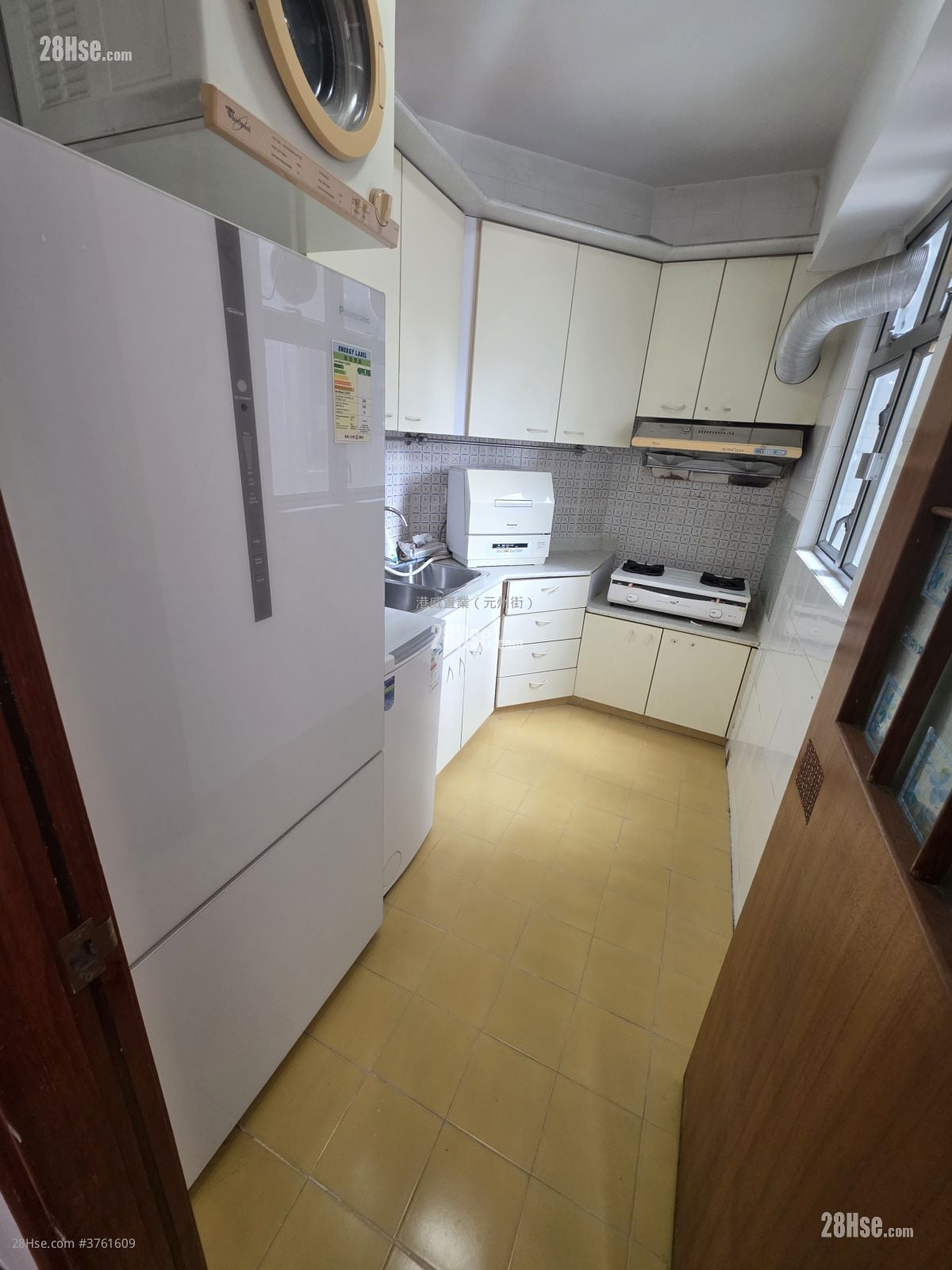 悦海华庭 售盘 3 房 , 2 浴室 527 平方尺