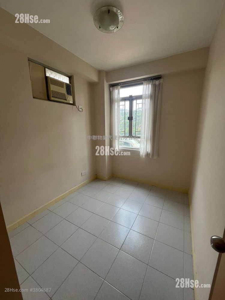 Carado Garden Sell 2 Bedrooms , 1 Bathroom 428 ft²