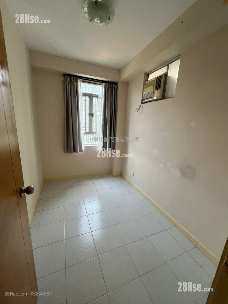 Carado Garden Sell 2 Bedrooms , 1 Bathroom 428 ft²