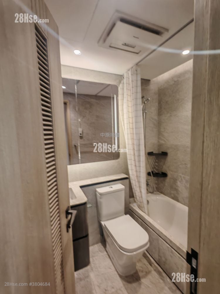 The Arles Rental 2 Bedrooms , 1 Bathroom 462 ft²