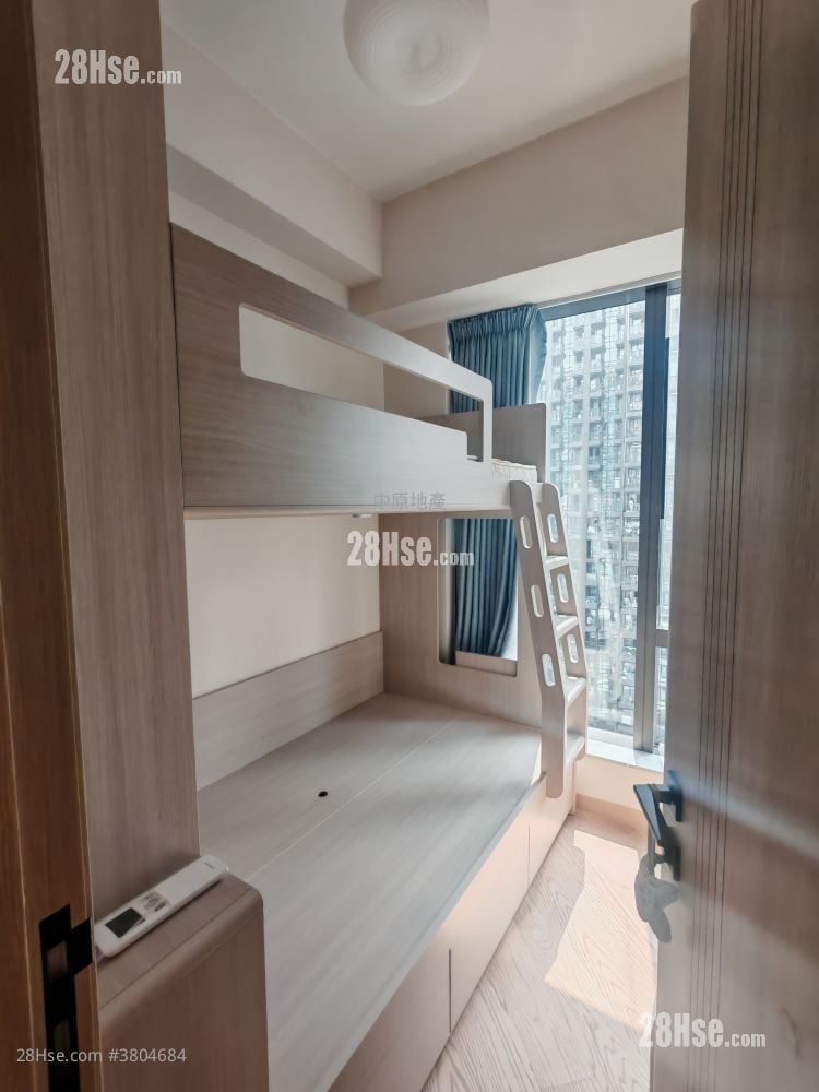 The Arles Rental 2 Bedrooms , 1 Bathroom 462 ft²