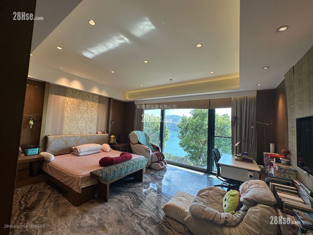 星岸 售盘 5+ 房 4,155 平方尺