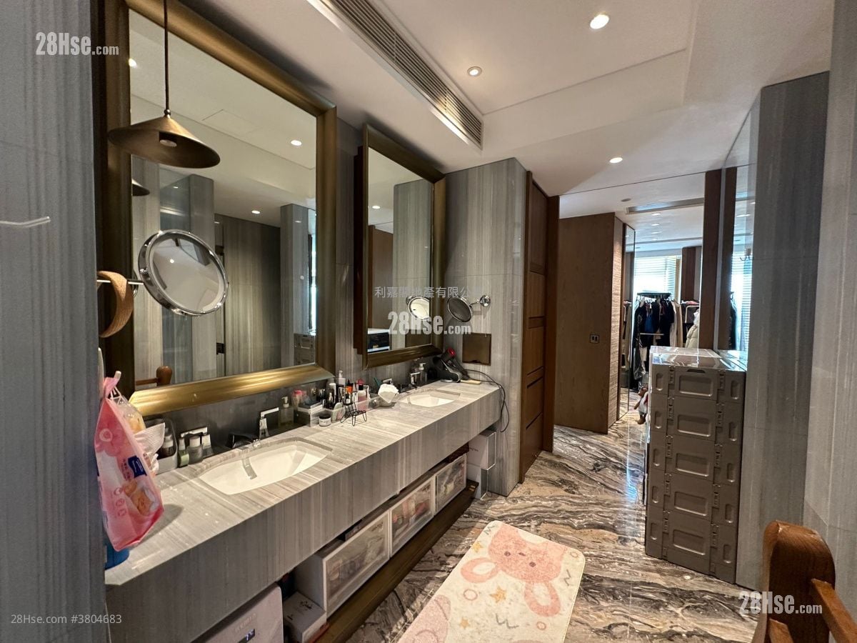 星岸 售盘 5+ 房 4,155 平方尺