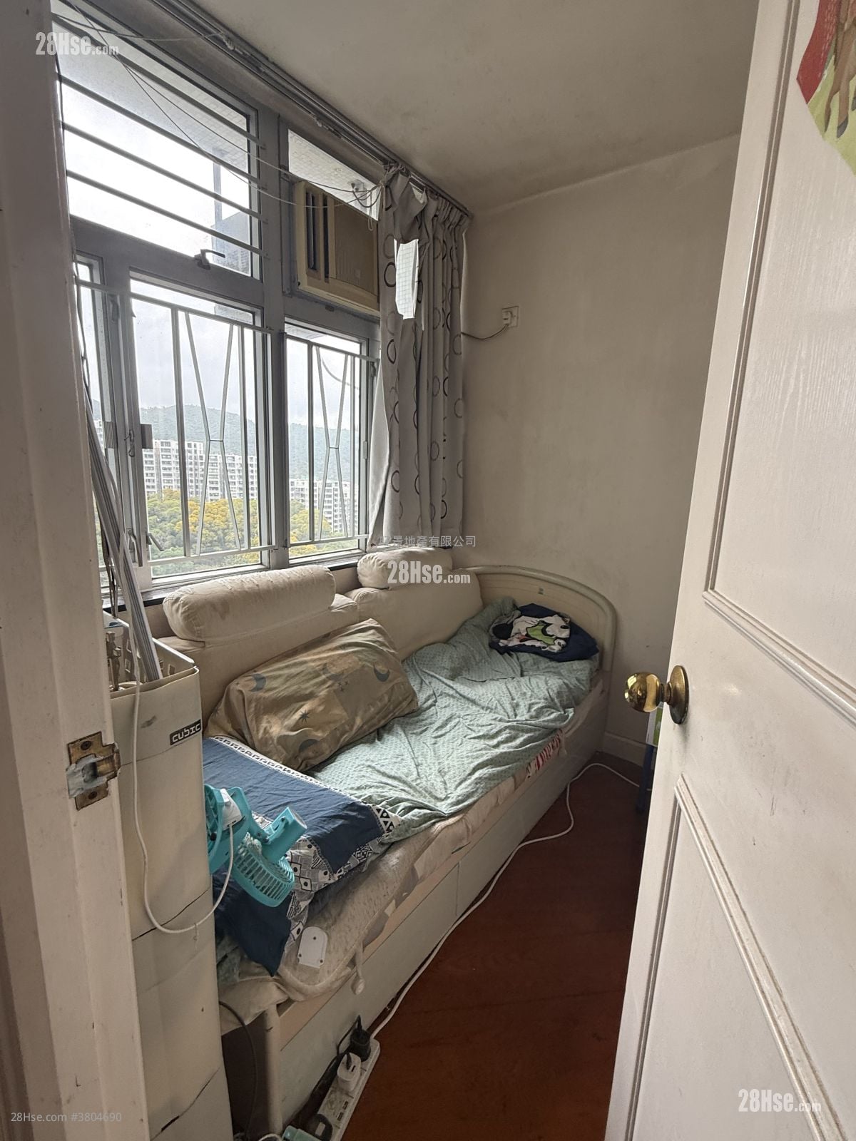 Tung Hei Court Sell 3 Bedrooms 640 ft²