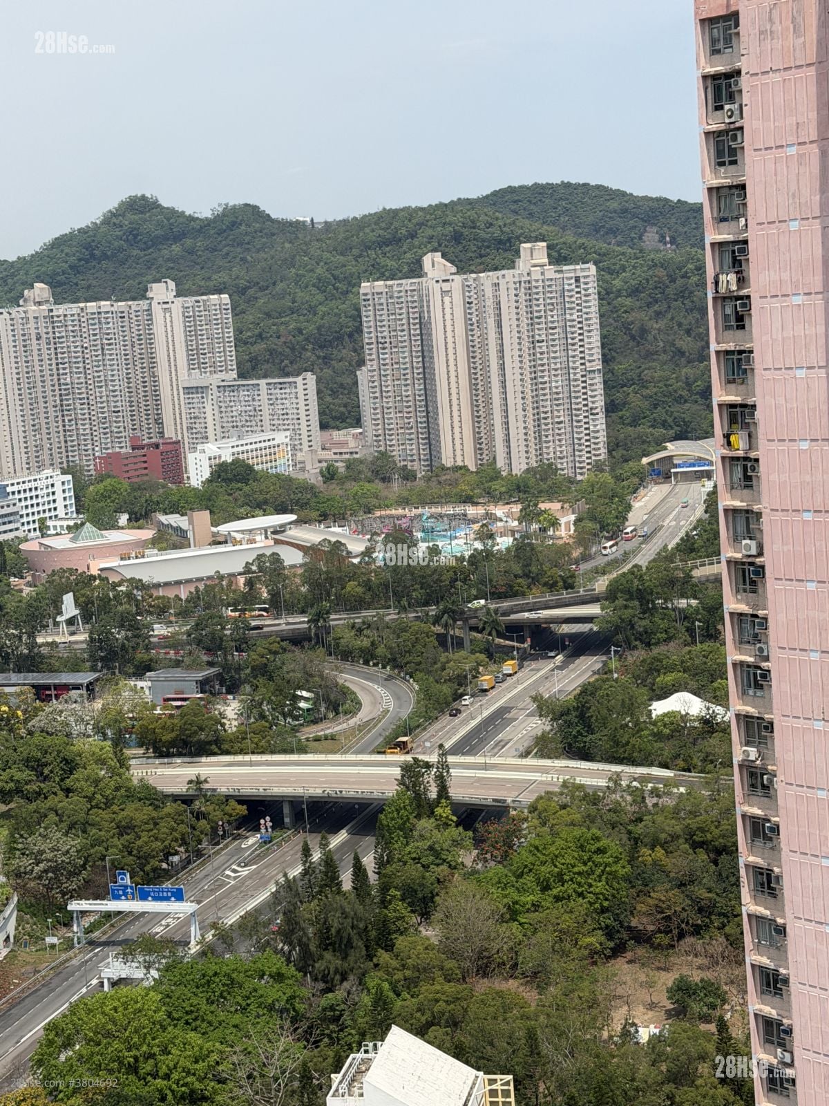 Po Ming Court Sell 2 Bedrooms , 1 Bathroom 426 ft²