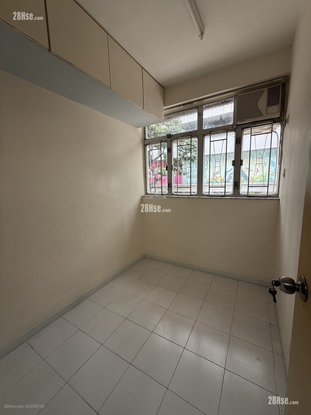 安福大楼 租盘 2 房 , 1 浴室 430 平方尺