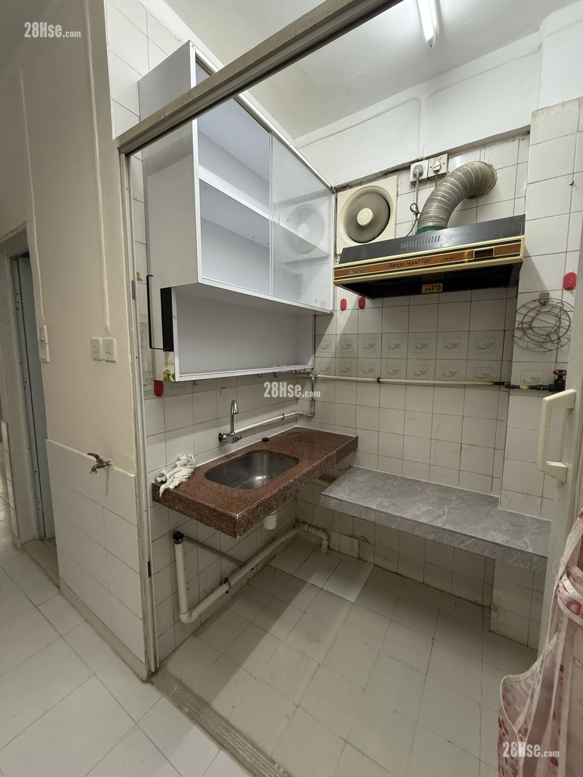 安福大楼 租盘 2 房 , 1 浴室 430 平方尺