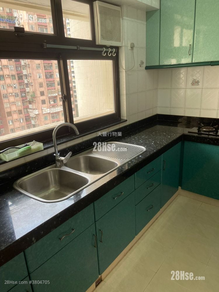 毅庐 租盘 2 房 , 2 浴室 728 平方尺