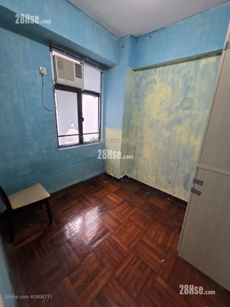 Sam Yuen Mansion Sell 2 Bedrooms , 1 Bathroom 386 ft²