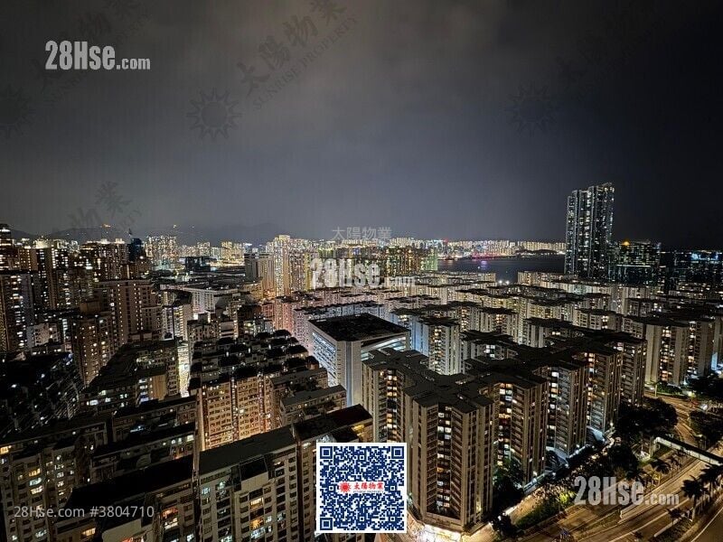 Royal Peninsula Sell 2 Bedrooms 567 ft²