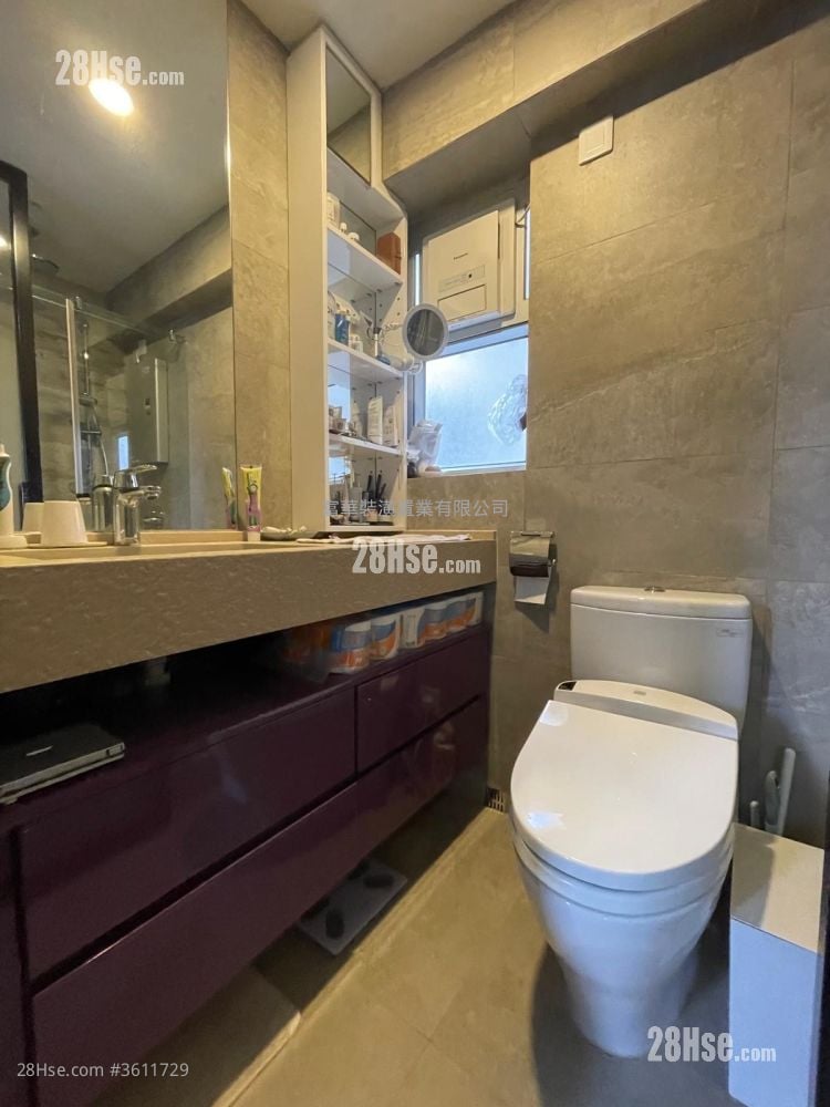 Aldrich Garden Sell 2 Bedrooms , 2 Bathrooms 592 ft²