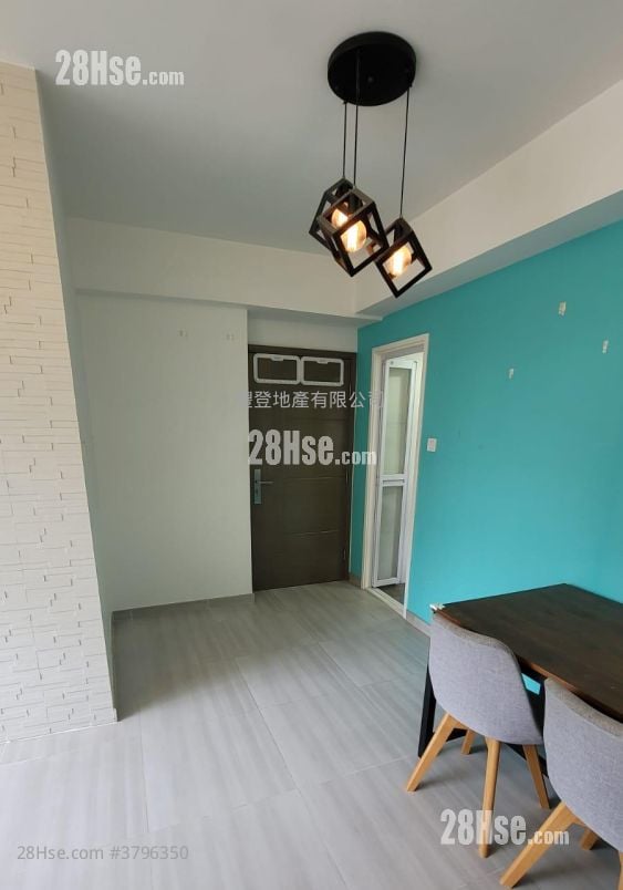 荃德花园 租盘 2 房 , 1 浴室 341 平方尺