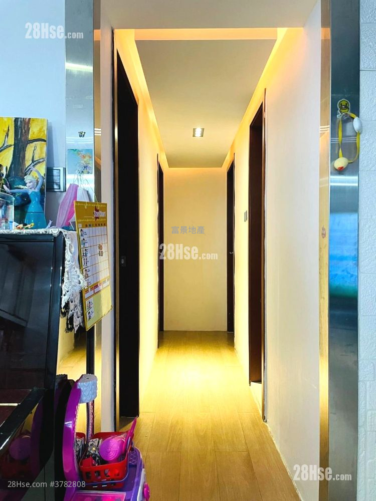 富怡花园 售盘 3 房 592 平方尺