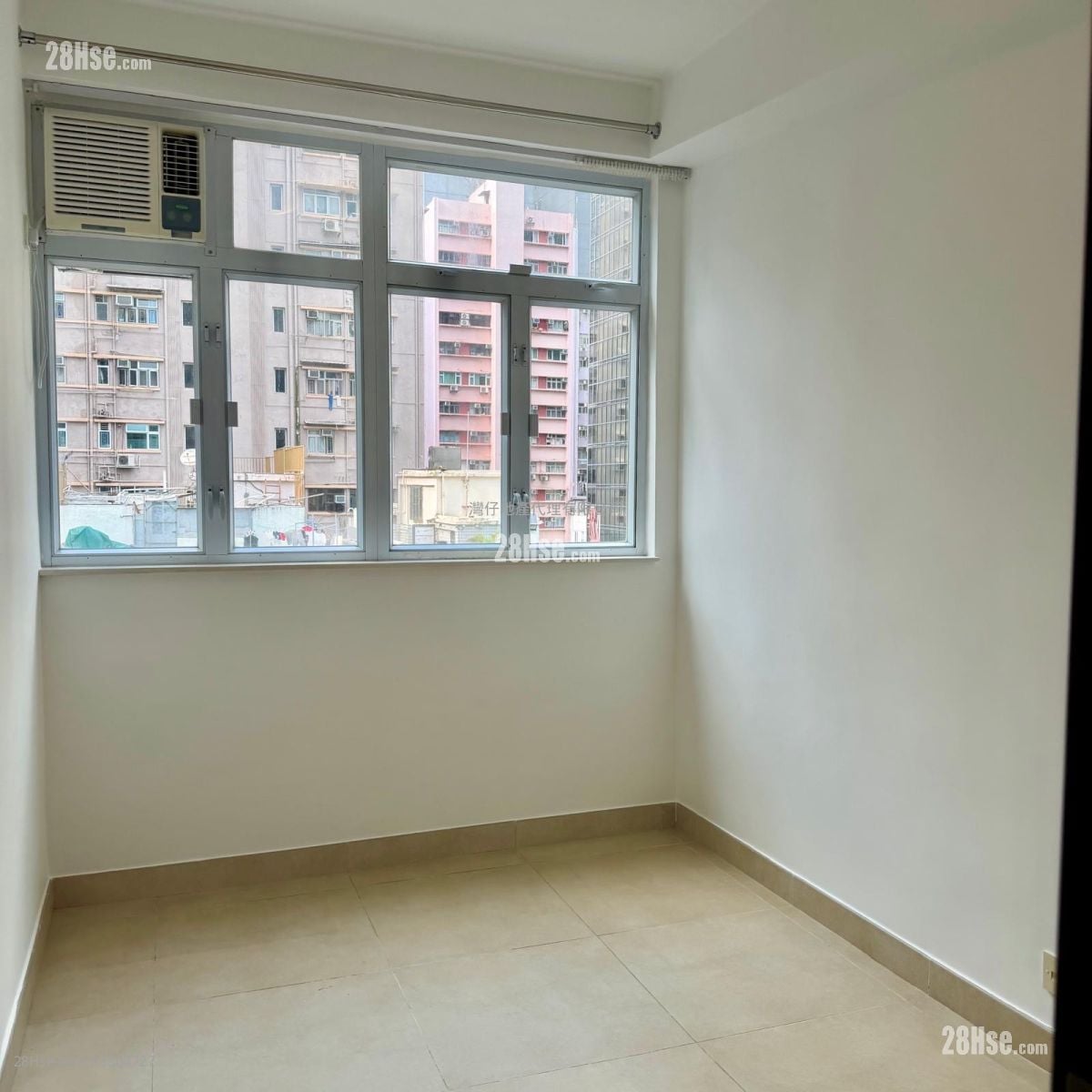 利荣大楼 租盘 3 房 , 1 浴室 543 平方尺