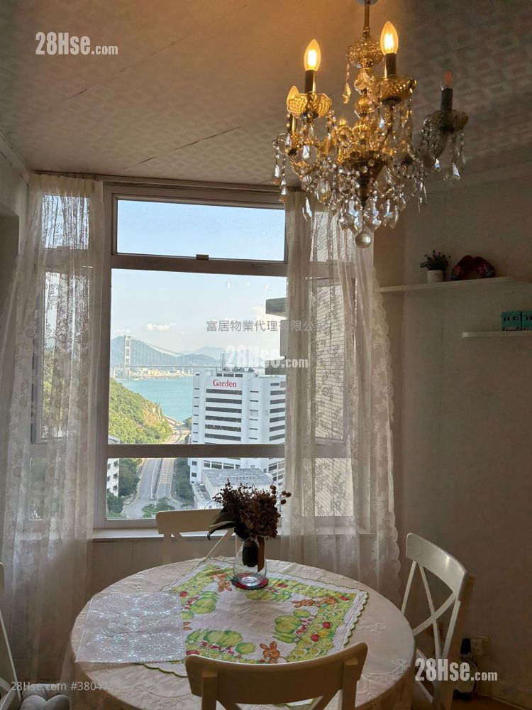 Rhine Garden Sell 3 Bedrooms , 2 Bathrooms 630 ft²