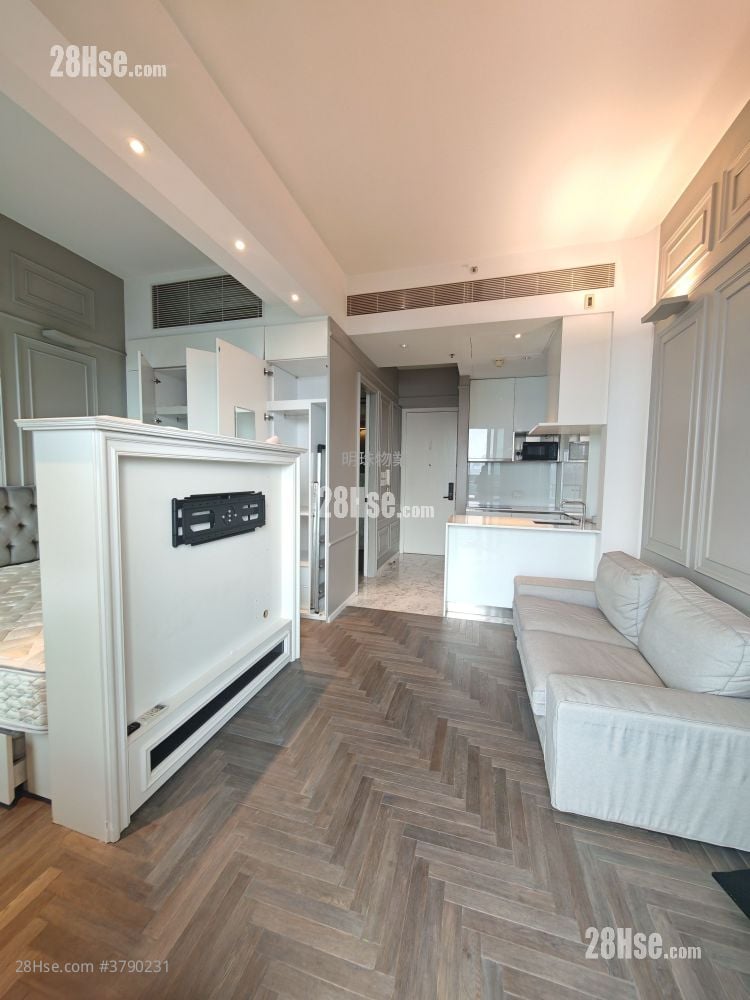 The Gloucester Rental Studio , 1 Bathroom 368 ft²