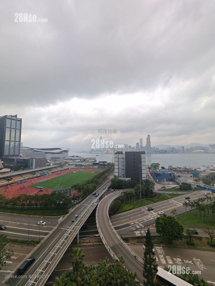 The Gloucester Rental Studio , 1 Bathroom 368 ft²