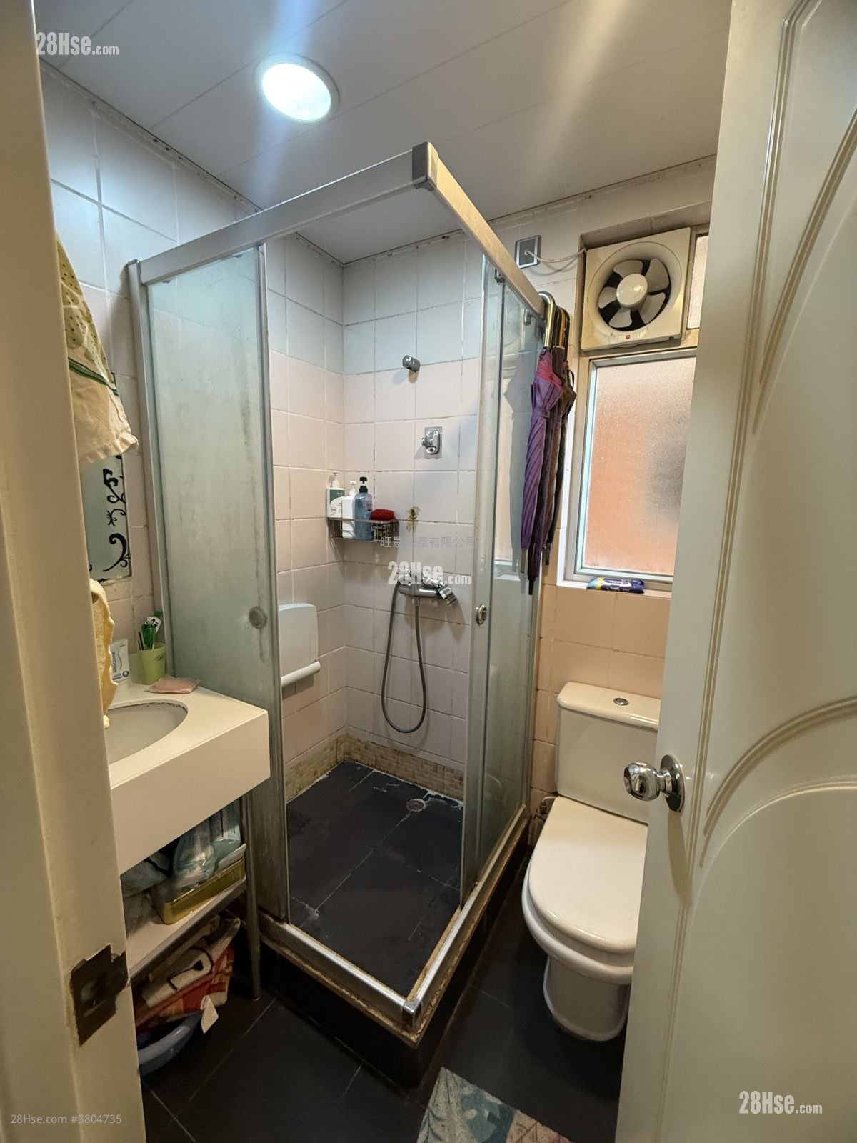 Tung Tao Court Sell 3 Bedrooms 666 ft²