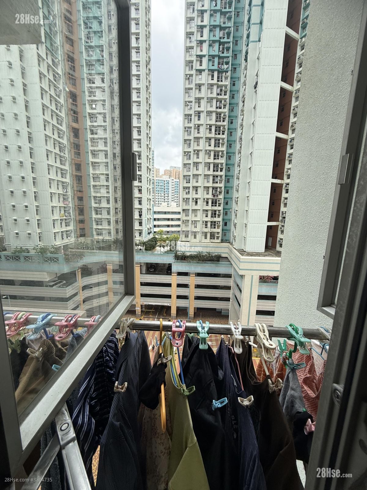 Tung Tao Court Sell 3 Bedrooms 666 ft²