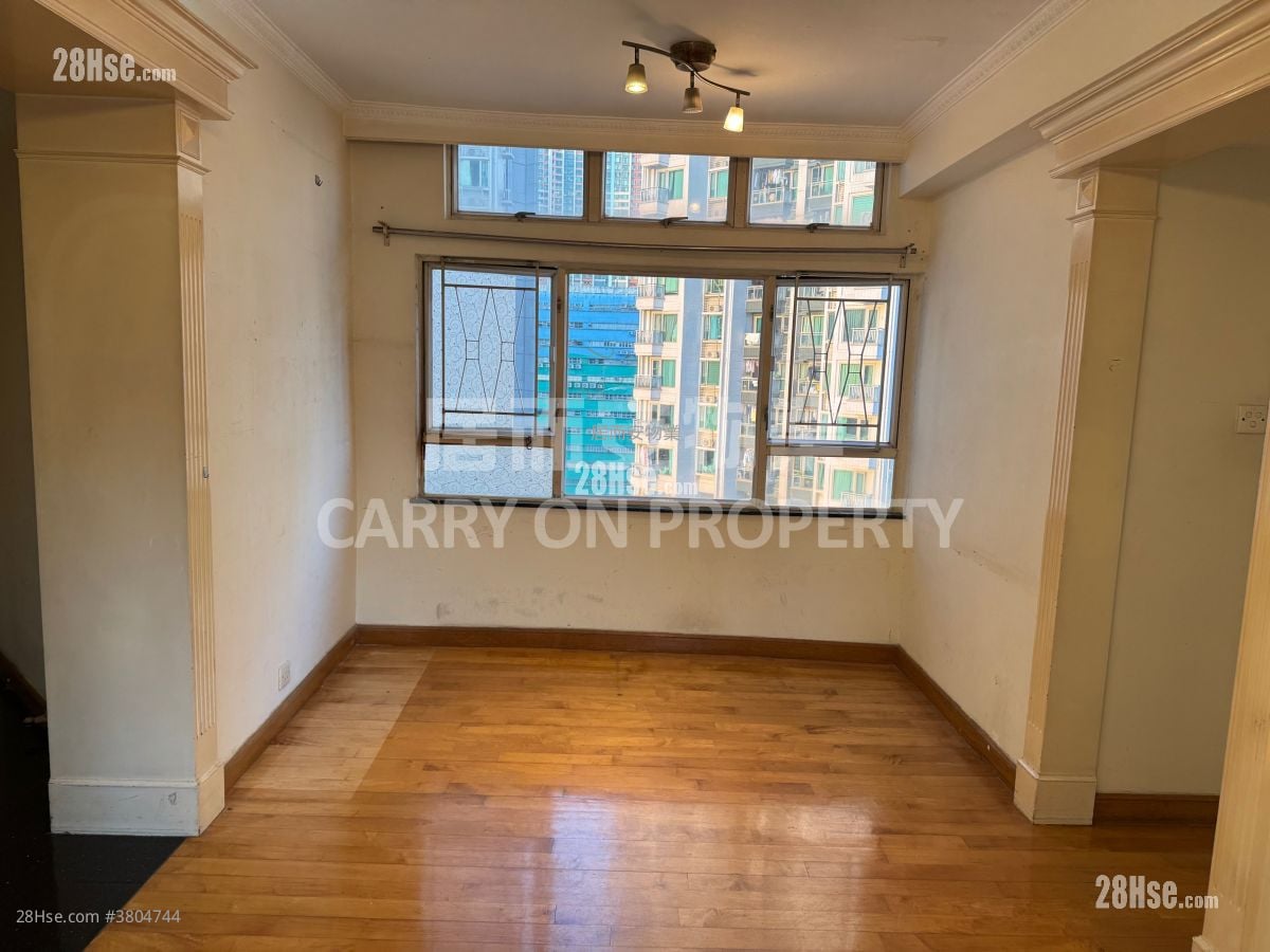 Waterside Plaza Sell 3 Bedrooms , 1 Bathroom 547 ft²