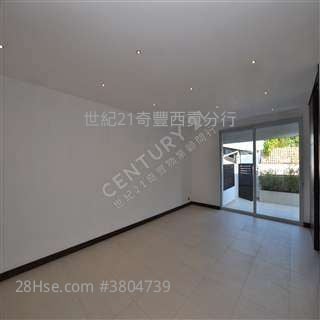 Ocean View Lodge Sell 3 Bedrooms , 3 Bathrooms 1,449 ft²