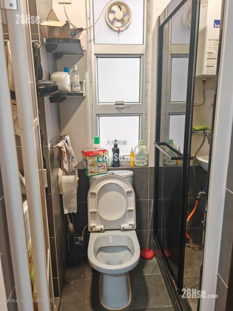 同益大厦 租盘 2 房 , 1 浴室 332 平方尺