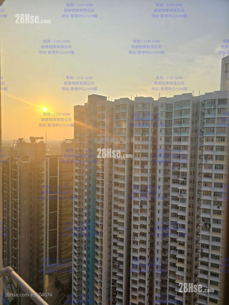 Hoi Lok Court Sell 2 Bedrooms , 1 Bathroom 482 ft²