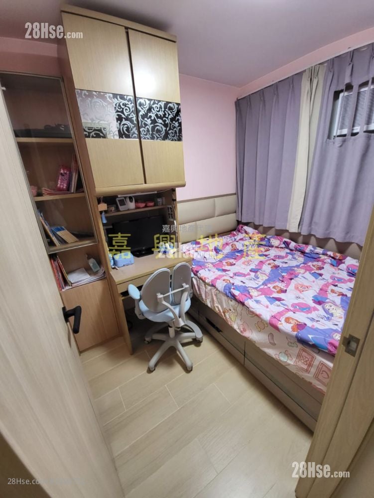 Tung Tsz Sell 3 Bedrooms , 1 Bathroom