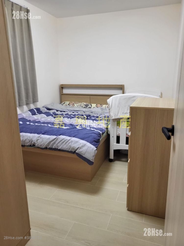 Tung Tsz Sell 3 Bedrooms , 1 Bathroom