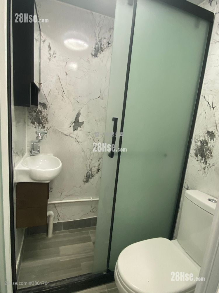 波斯富大厦 租盘 1 房 , 1 浴室 150 平方尺