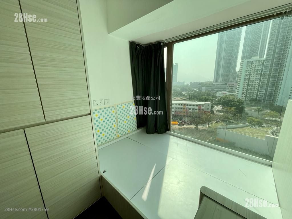 The Prominence Sell 1 Bedroom , 1 Bathroom 336 ft²