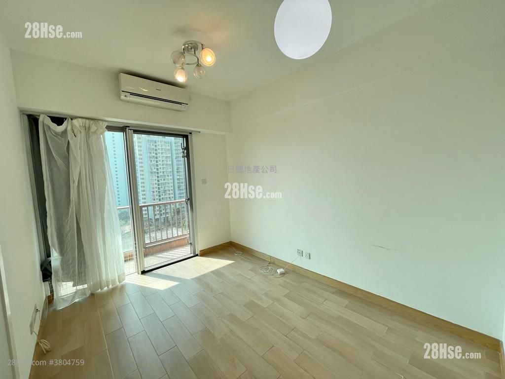 The Prominence Sell 1 Bedroom , 1 Bathroom 336 ft²