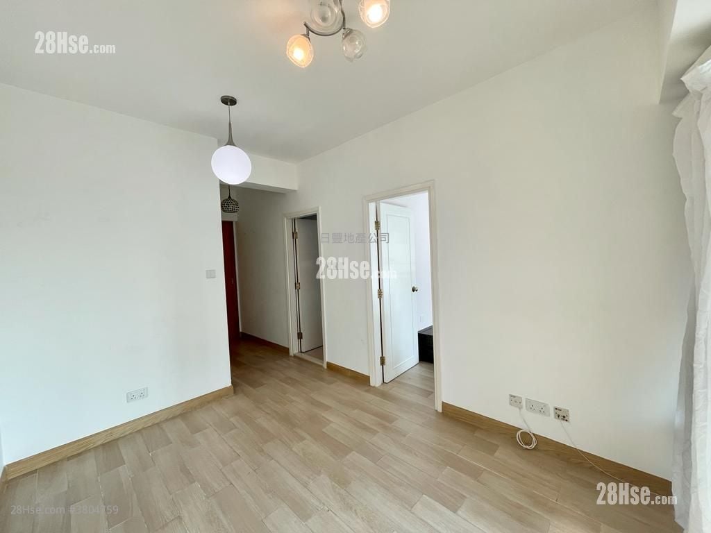 The Prominence Sell 1 Bedroom , 1 Bathroom 336 ft²