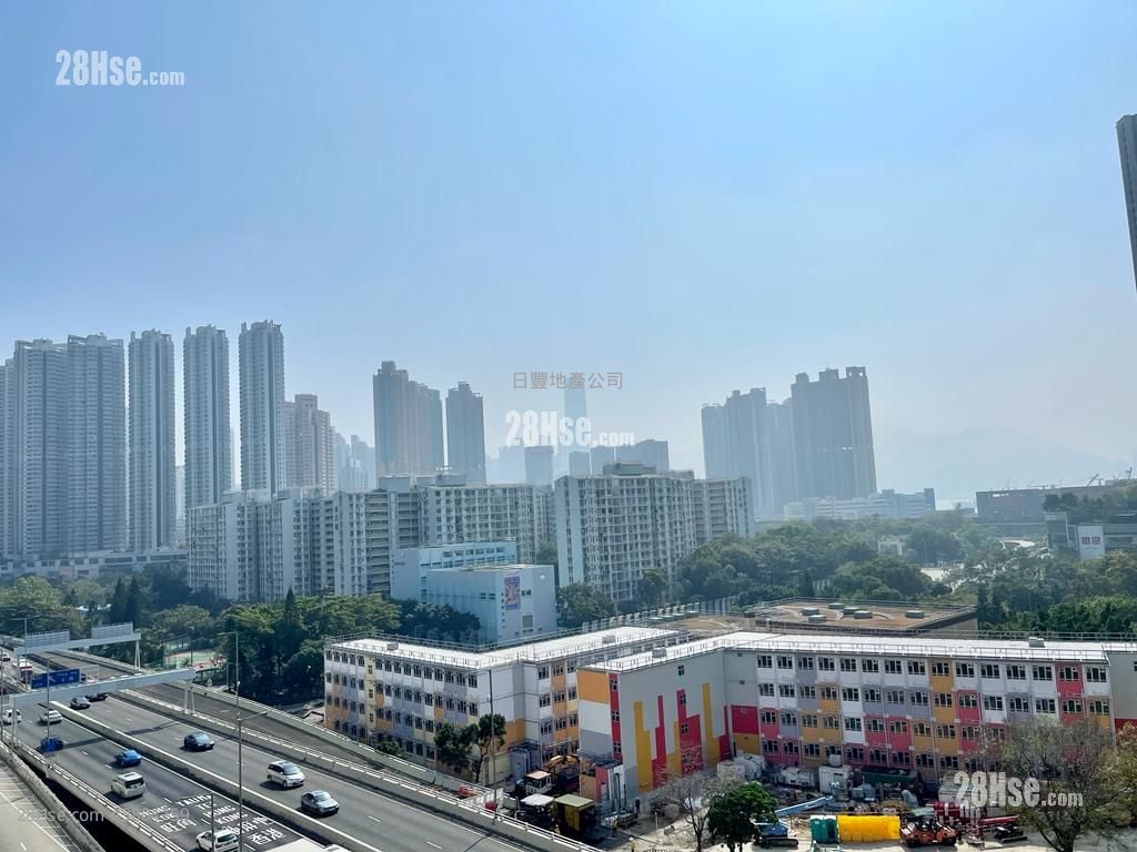 The Prominence Sell 1 Bedroom , 1 Bathroom 336 ft²