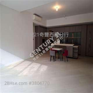 傲泷 售盘 4 房 , 3 浴室 1,710 平方尺