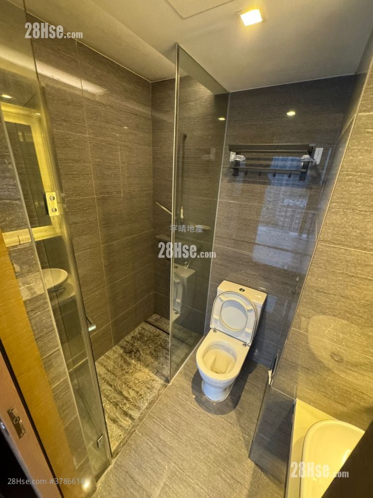 High One Rental 1 Bedroom , 1 Bathroom 273 ft²