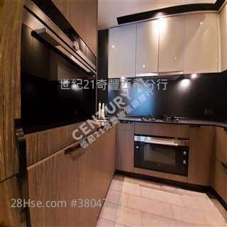 傲泷 售盘 4 房 , 3 浴室 1,710 平方尺