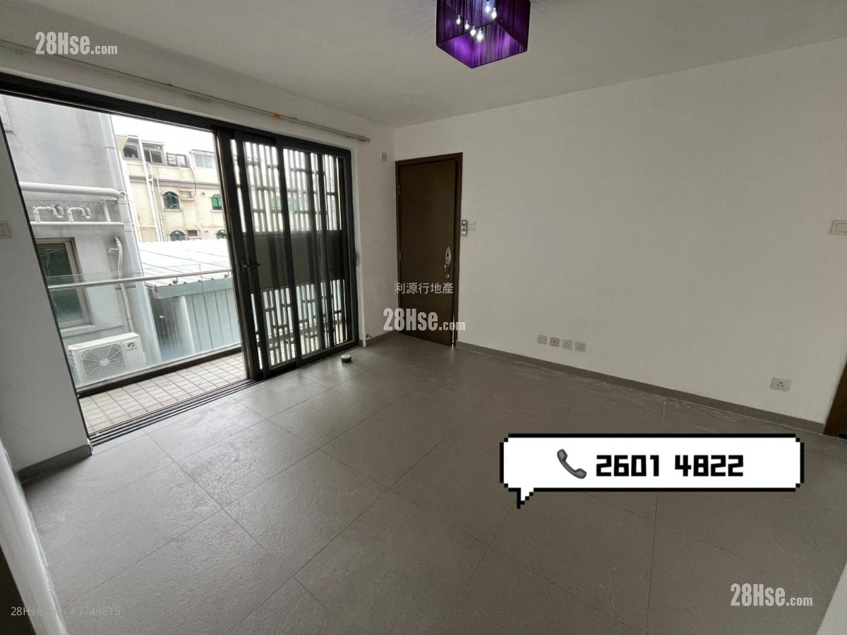 村屋 租盘 3 房 , 2 浴室 700 平方尺