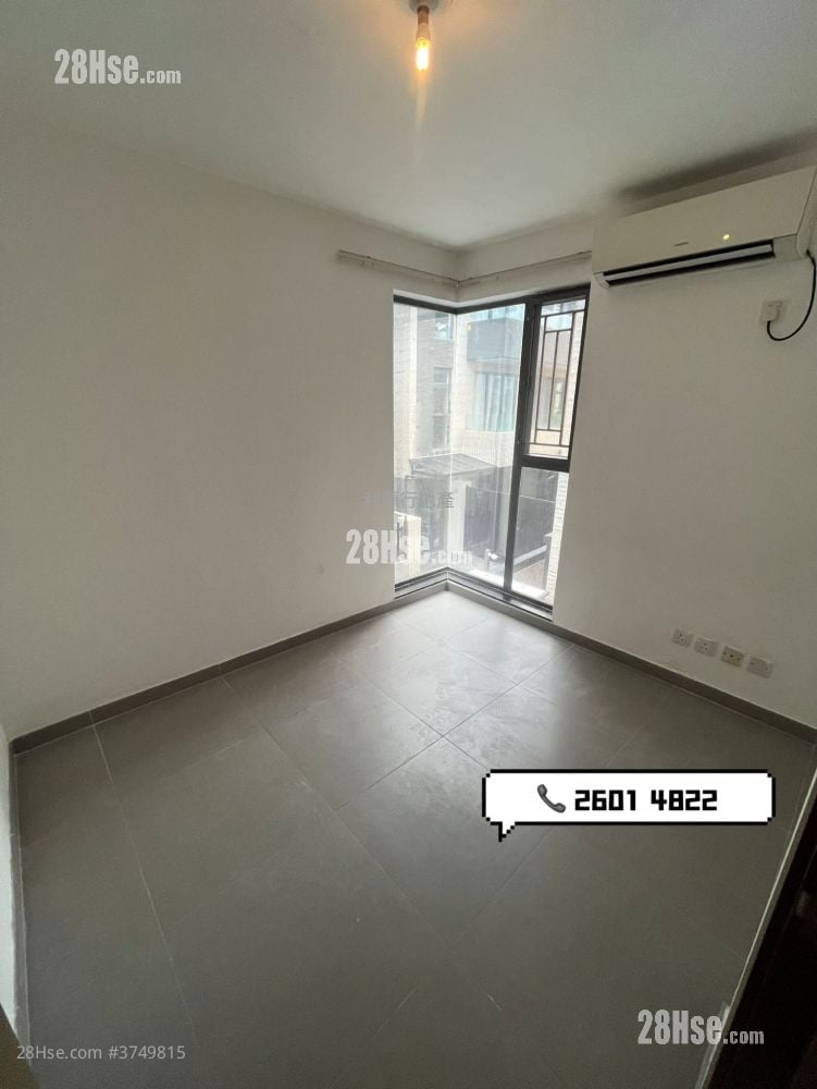 村屋 租盘 3 房 , 2 浴室 700 平方尺