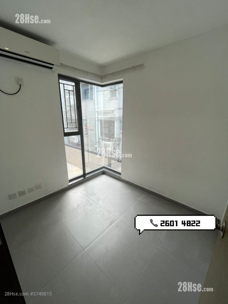 村屋 租盘 3 房 , 2 浴室 700 平方尺