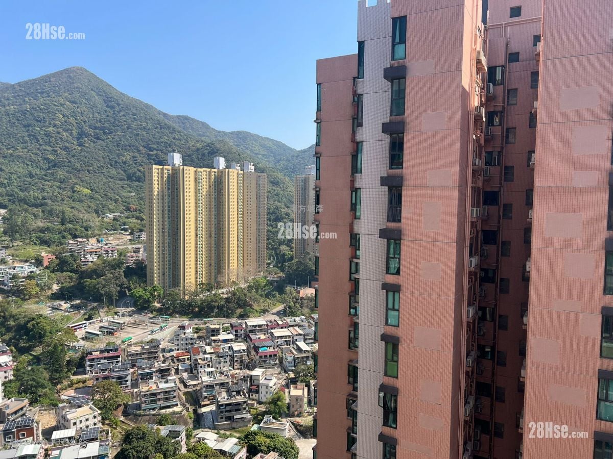 Castello Sell 2 Bedrooms , 1 Bathroom 556 ft²