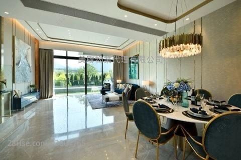 Monterey 售盘 4 房 , 3 浴室 2,001 平方尺