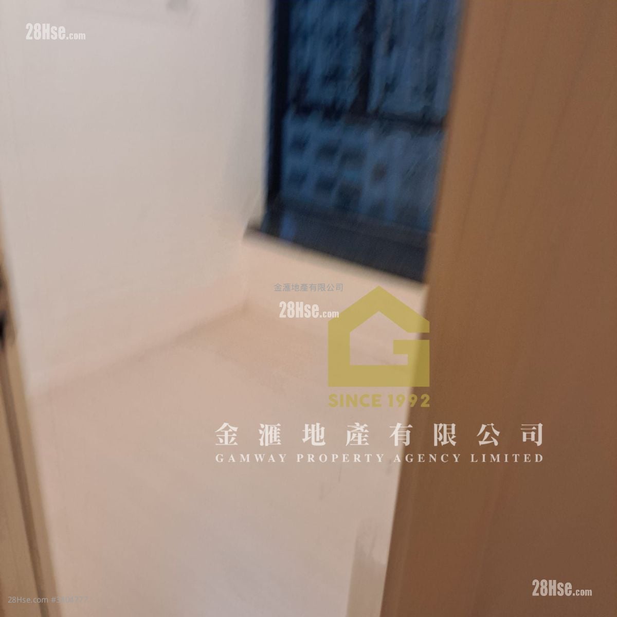 San Po Kong Plaza Rental 2 Bedrooms , 1 Bathroom 408 ft²