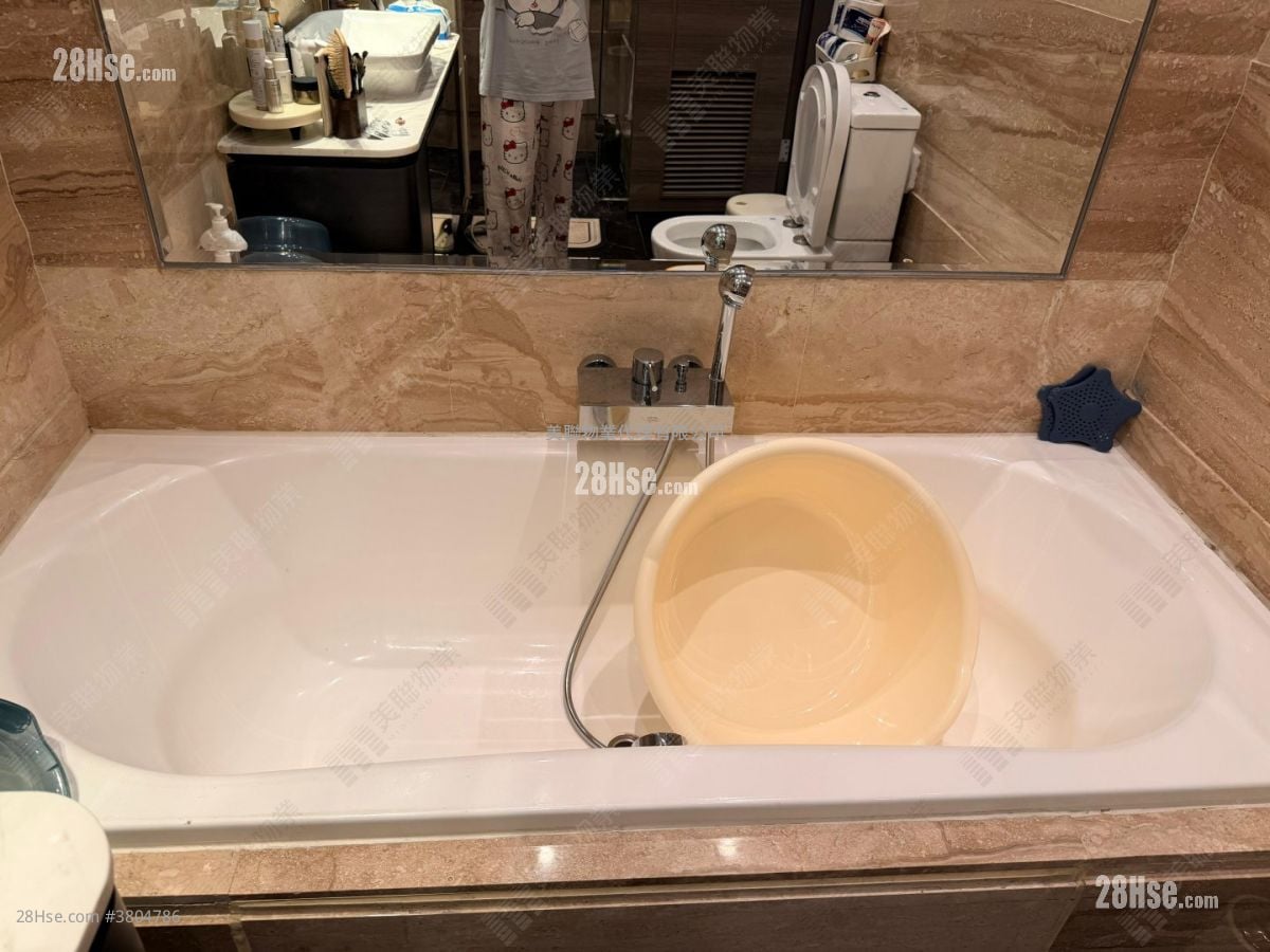 娉廷 租盘 3 浴室 1,633 平方尺