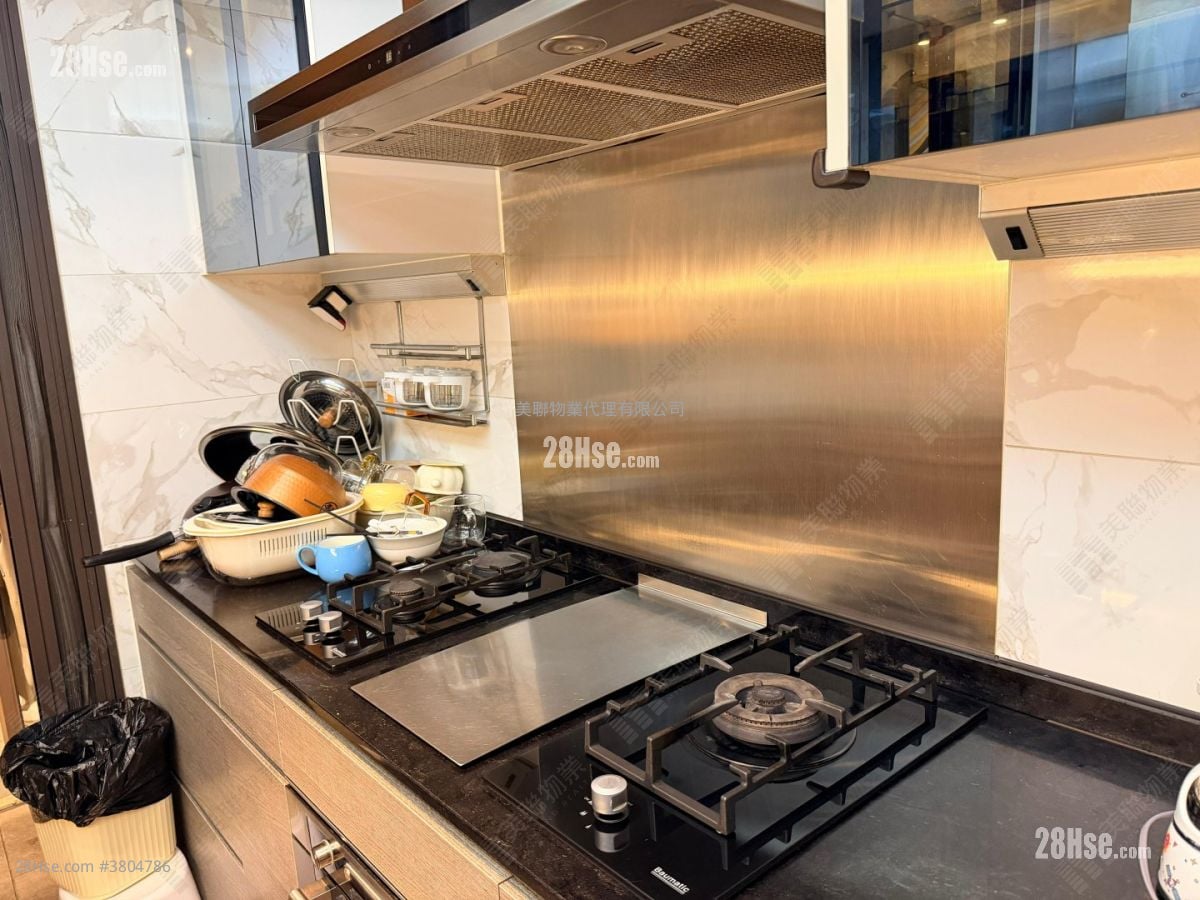 娉廷 租盘 3 浴室 1,633 平方尺