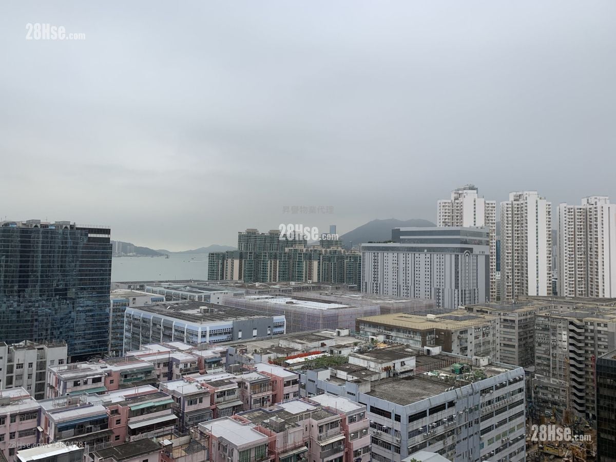 The Vantage Rental 1 Bedroom 270 ft²