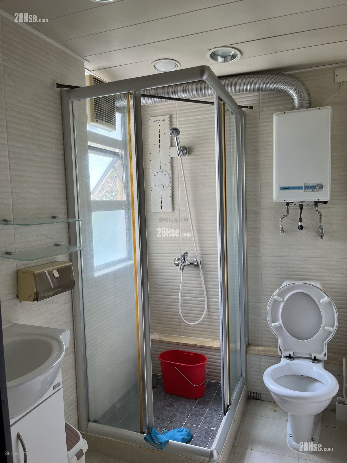 Bedford Gardens Rental 2 Bedrooms , 1 Bathroom 506 ft²