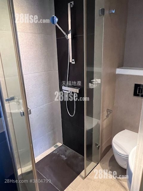 Queen's Cube 租盘 开放式间隔 , 1 浴室 287 平方尺